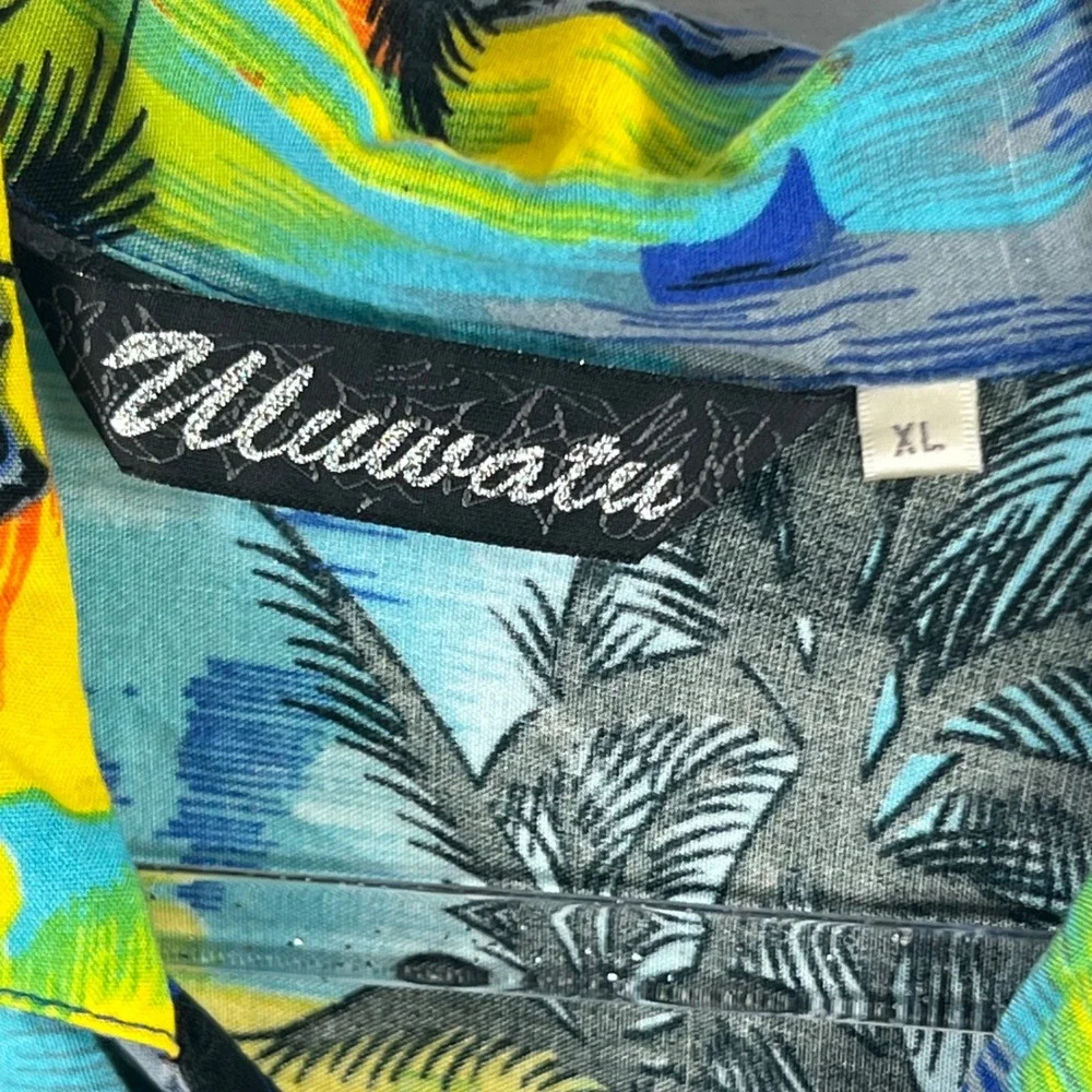 Uluwatu Mens XL Tropical Island Print Short Sleeve Button Down Hawaiian Shirt